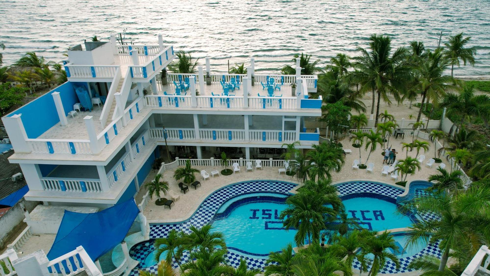 Hotel Isla Magica Coveñas エクステリア 写真