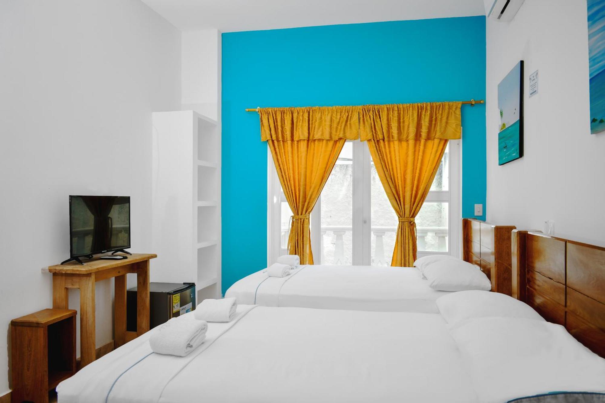 Hotel Isla Magica Coveñas エクステリア 写真