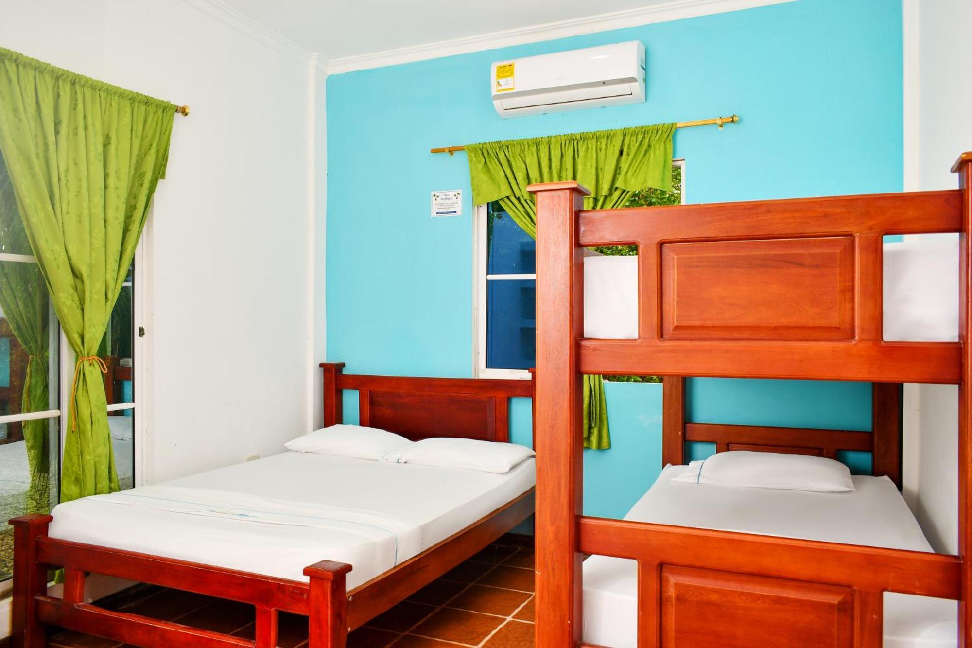Hotel Isla Magica Coveñas エクステリア 写真
