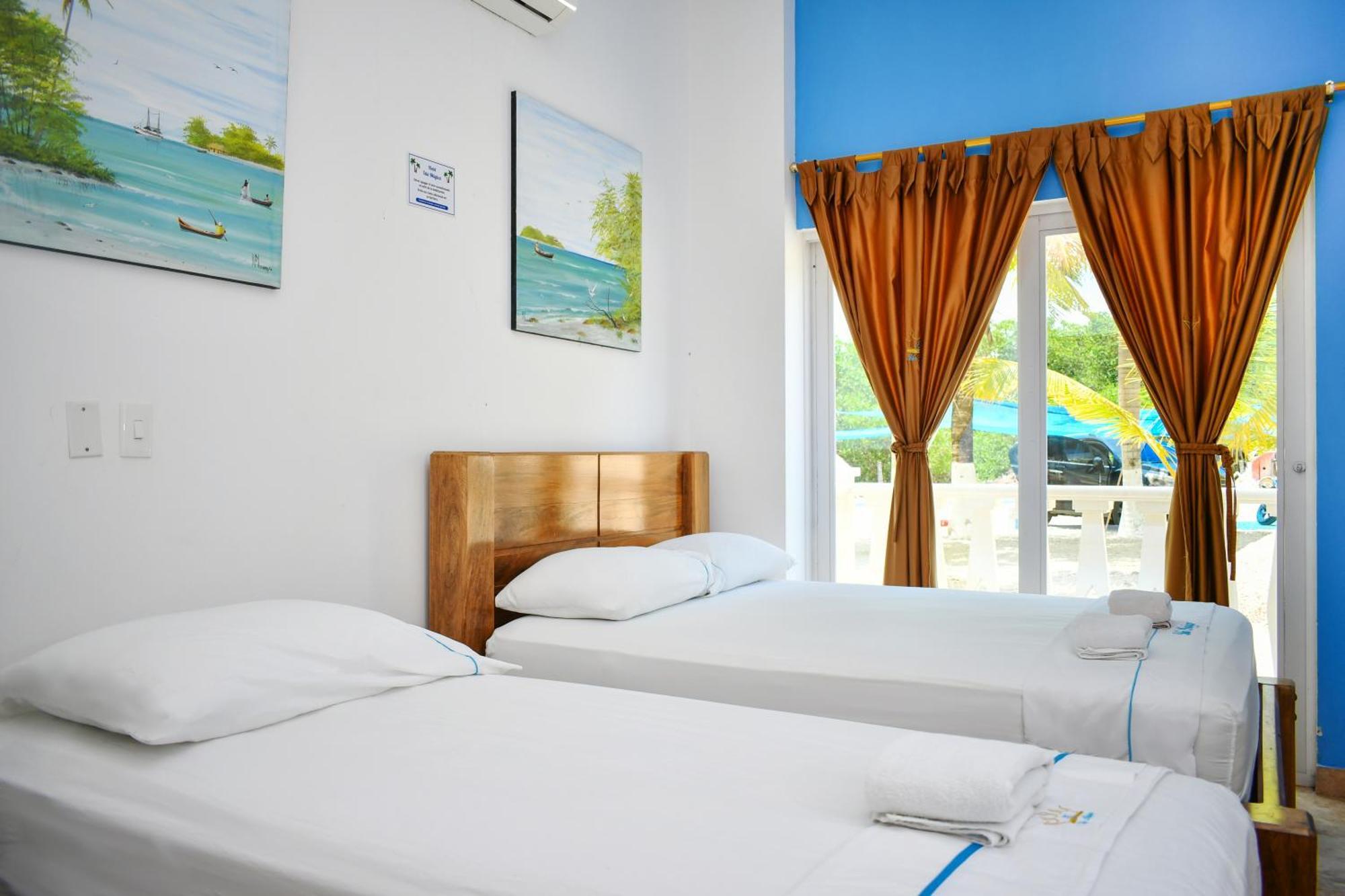 Hotel Isla Magica Coveñas エクステリア 写真